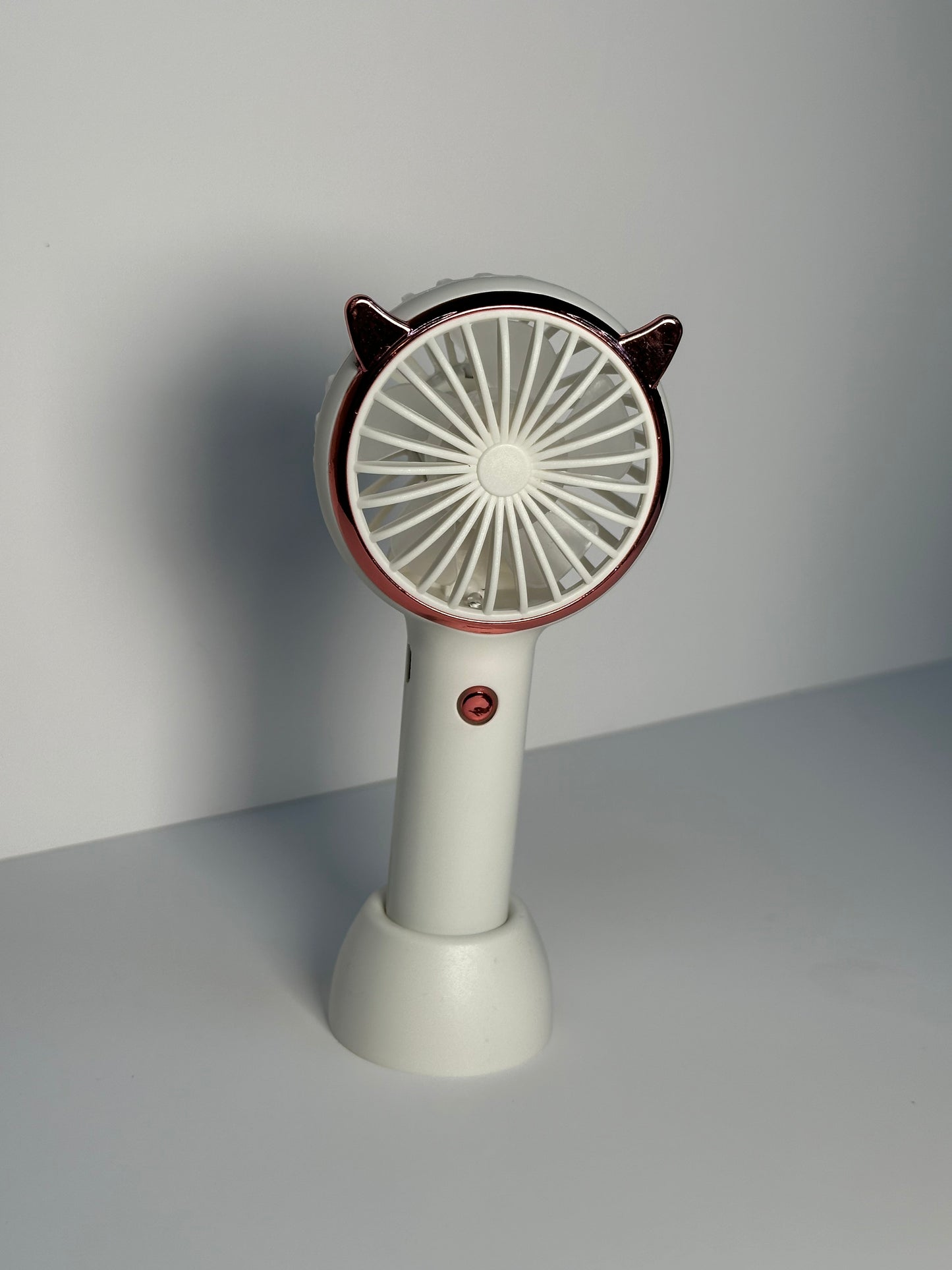 Kitty Lash Fan