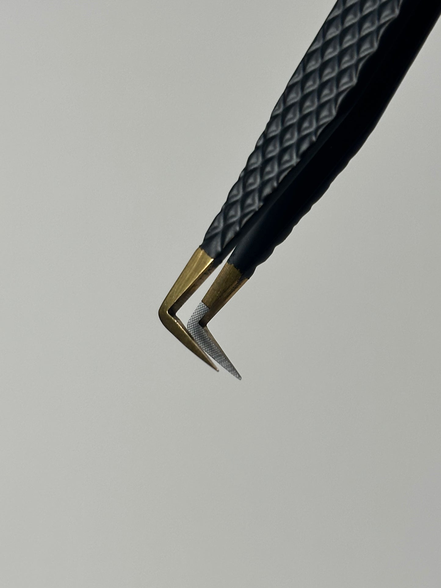 Fiber Tip 90 Degree Boot Tweezer